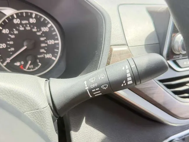 Nissan Altima photo 21