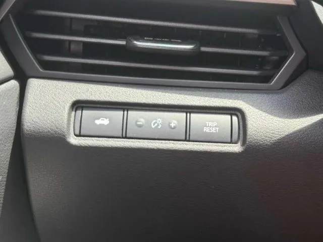 Nissan Altima photo 16