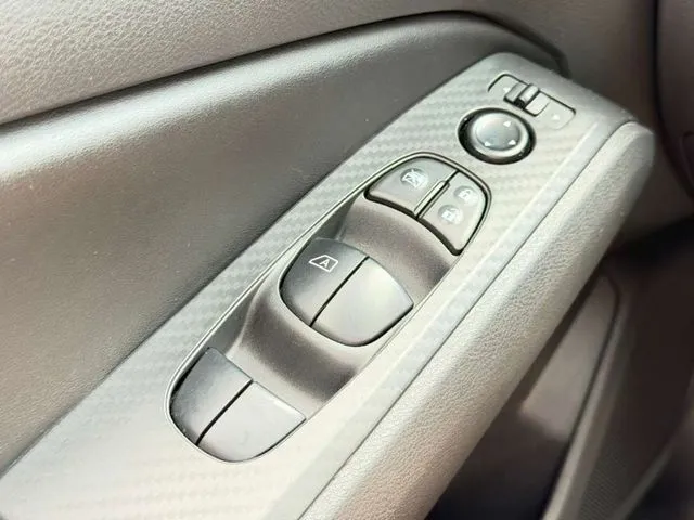 Nissan Altima photo 20