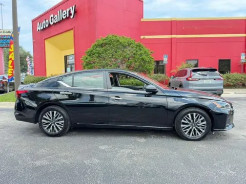 More photos of 2025 Nissan Altima 2.5 SV at Auto Gallery Jacksonville, FL
