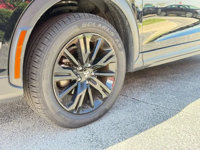 Mitsubishi Eclipse Cross photo 10
