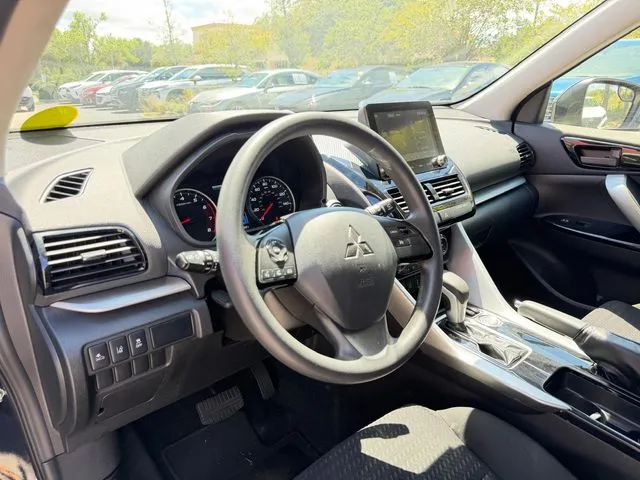 Mitsubishi Eclipse Cross photo 13
