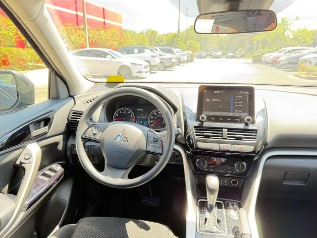 Mitsubishi Eclipse Cross photo 20