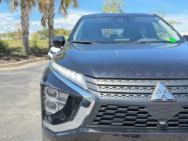 Mitsubishi Eclipse Cross photo 11