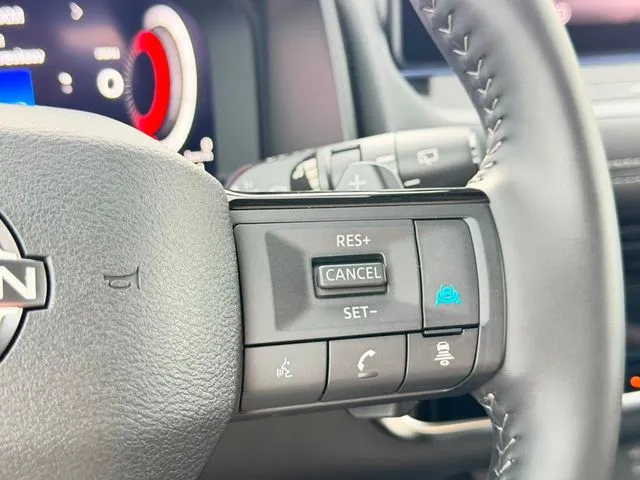 Nissan Rogue photo 15