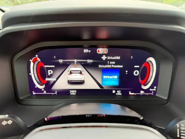 Nissan Rogue photo 11