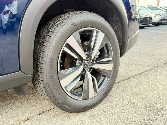 Nissan Rogue photo 31