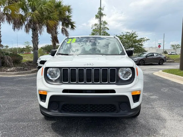 Jeep Renegade photo 2