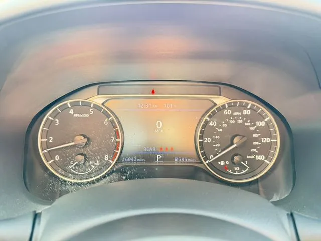 Nissan Altima photo 14