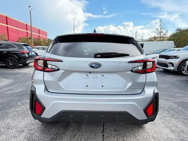 Subaru Crosstrek photo 9