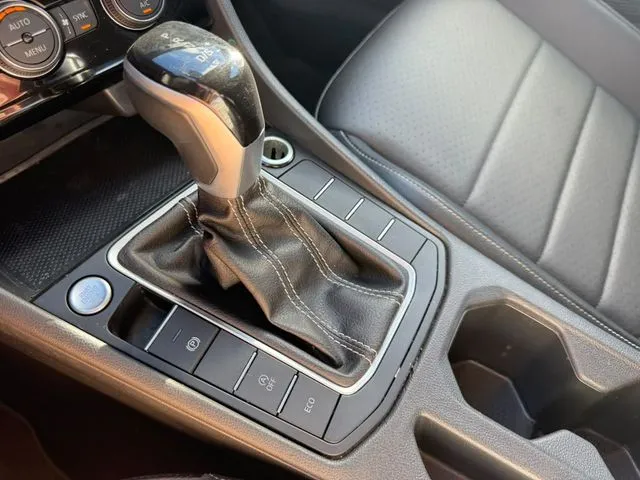 Volkswagen Jetta photo 29