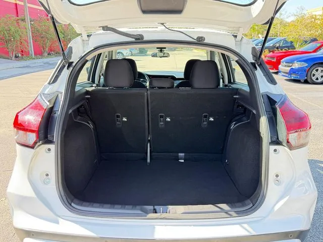 Nissan Kicks photo 9