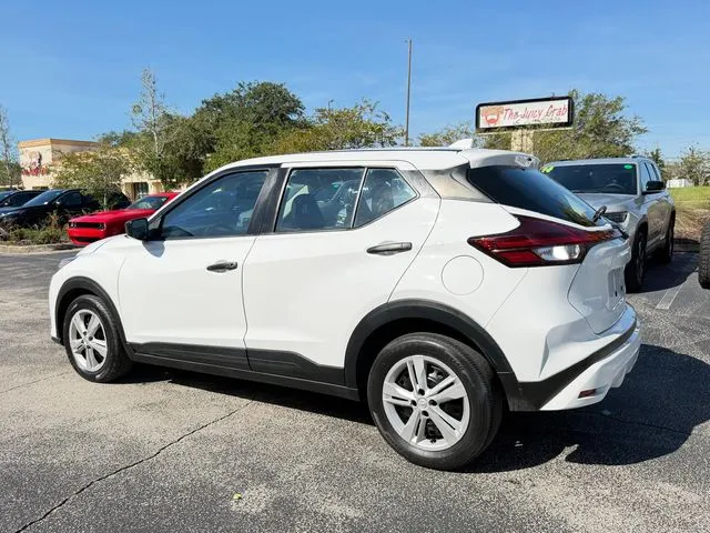 Nissan Kicks photo 7
