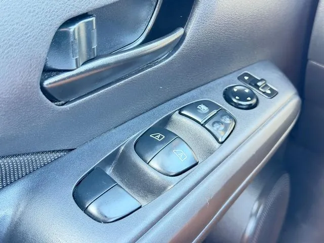 Nissan Kicks photo 18