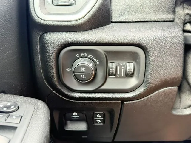Ram 1500 photo 19