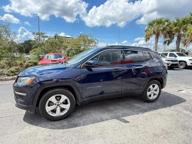 Jeep Compass photo 3