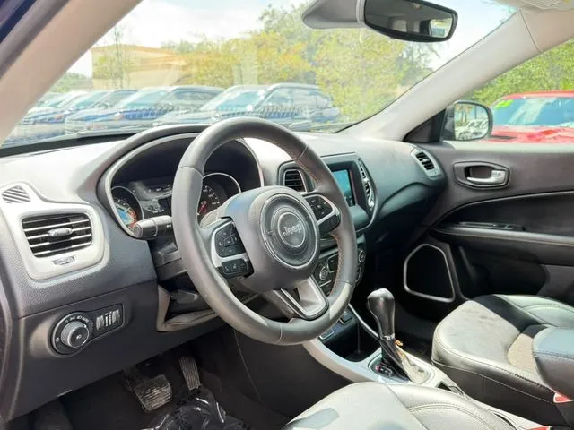 Jeep Compass photo 22