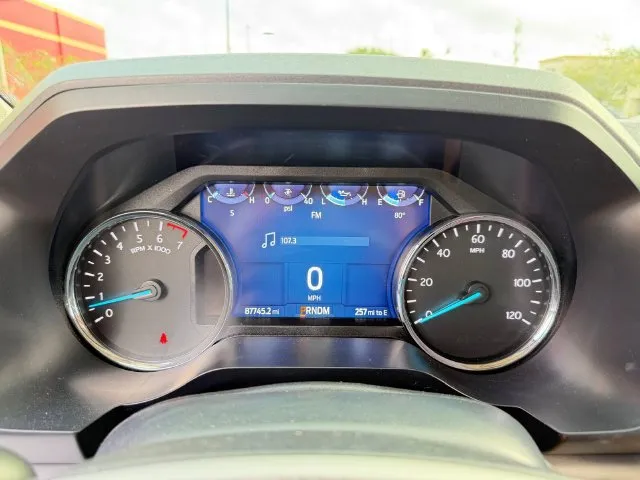 Ford Expedition MAX photo 12