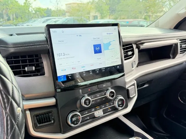 Ford Expedition MAX photo 21