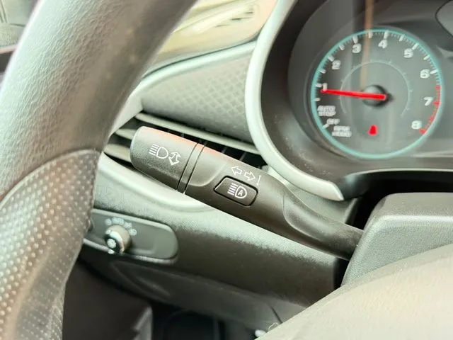 Chevrolet Malibu photo 17