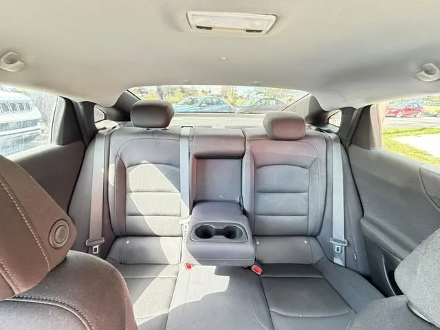 Chevrolet Malibu photo 28