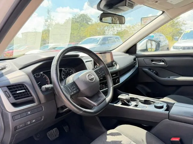 Nissan Rogue photo 26