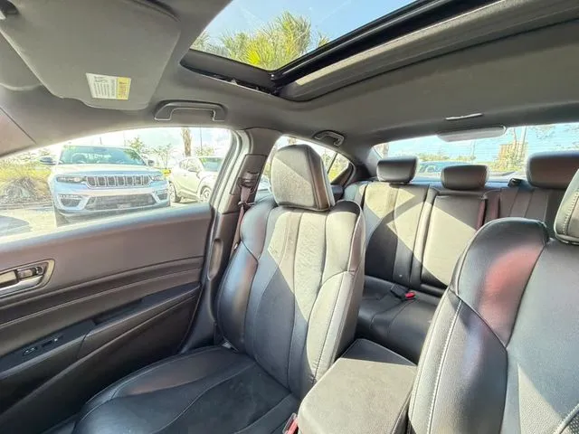 Acura ILX photo 23