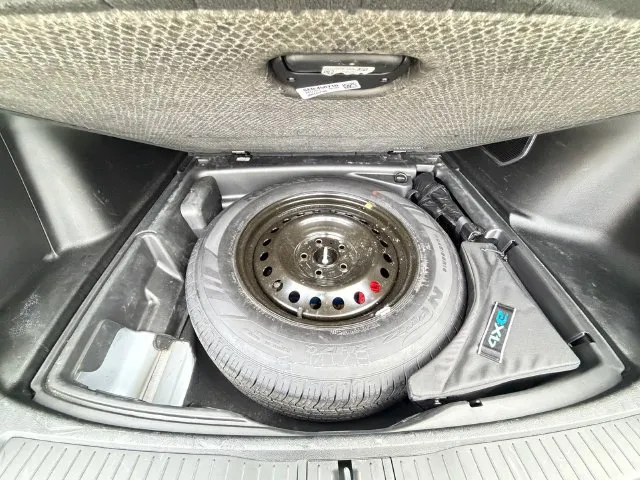 Jeep Grand Cherokee photo 29