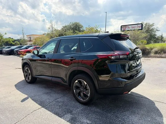 Nissan Rogue photo 7