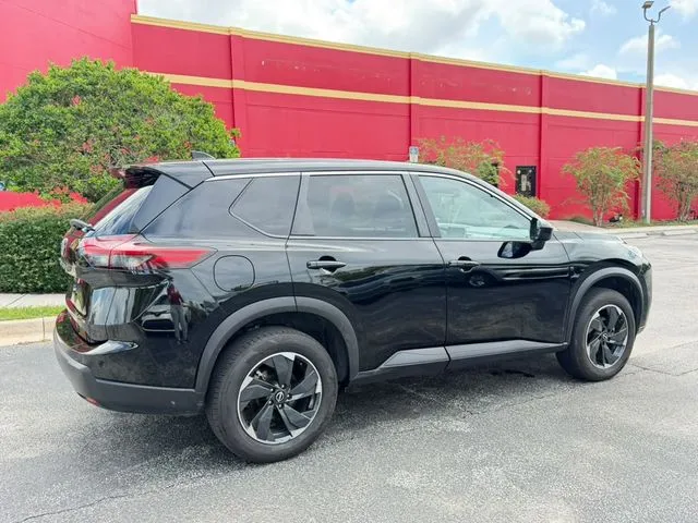 Nissan Rogue photo 6