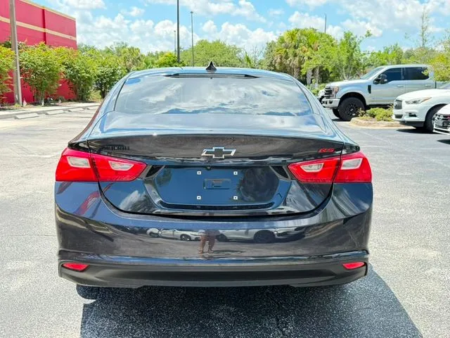 Chevrolet Malibu photo 8