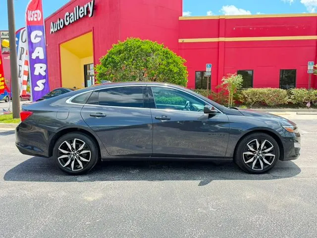 Chevrolet Malibu photo 4