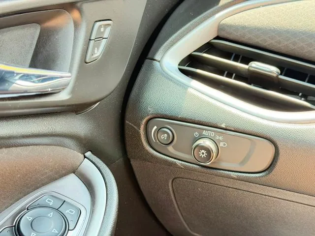 Chevrolet Malibu photo 19