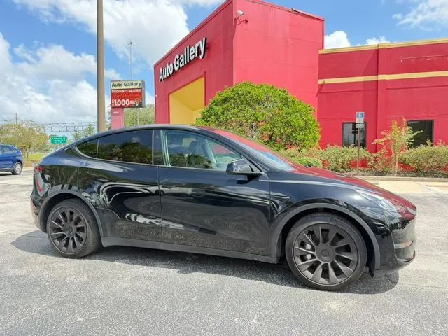 Black 2023 Tesla Model Y Long Range for sale in Jacksonville, FL