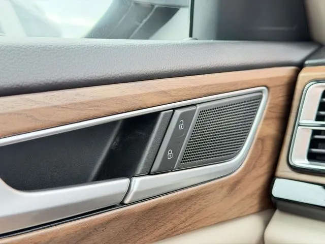 Volkswagen Atlas photo 20
