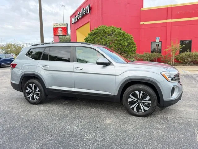 Silver 2024 Volkswagen Atlas 2.0T SE for sale in Jacksonville, FL