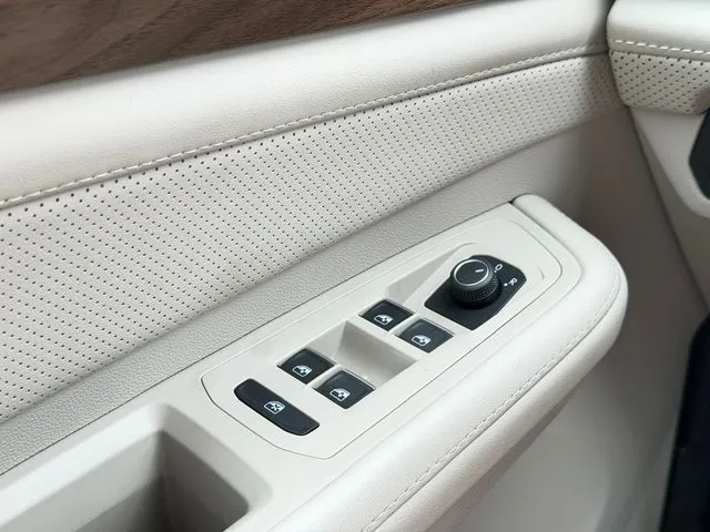 Volkswagen Atlas photo 19