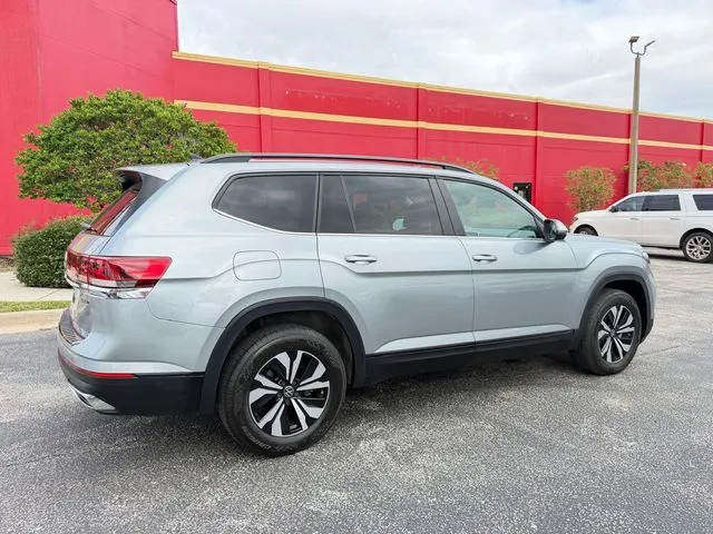 Volkswagen Atlas photo 4