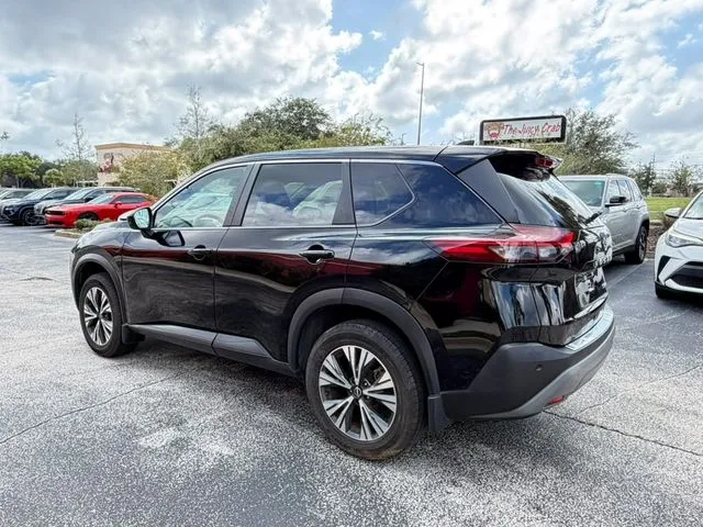 Nissan Rogue photo 8