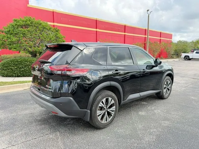 Nissan Rogue photo 6