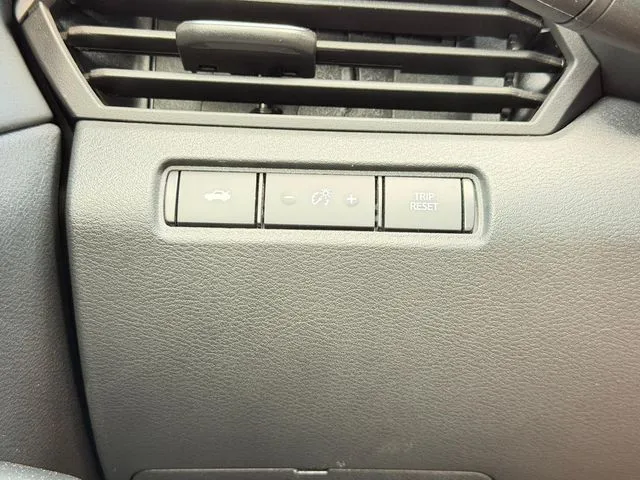 Nissan Altima photo 19