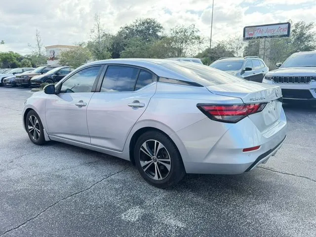 Nissan Sentra photo 7