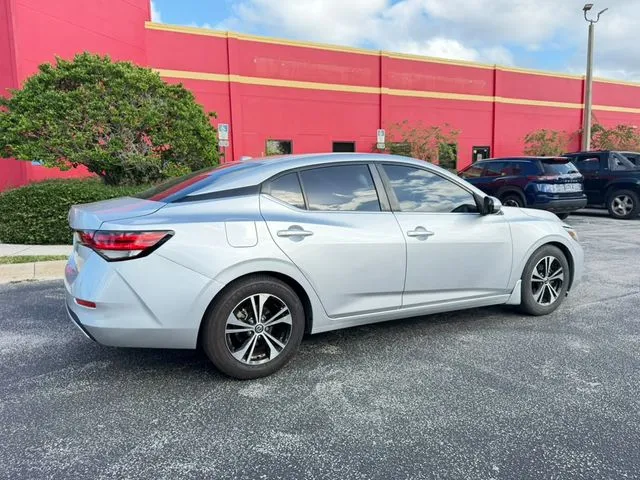 Nissan Sentra photo 6