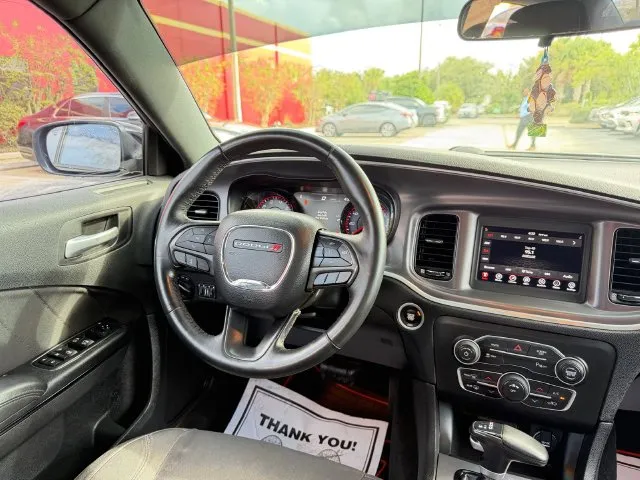 Dodge Charger photo 12