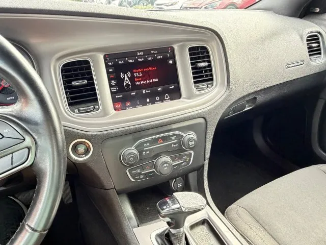 Dodge Charger photo 20