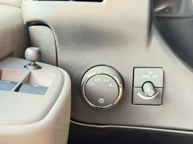 GMC Savana photo 18