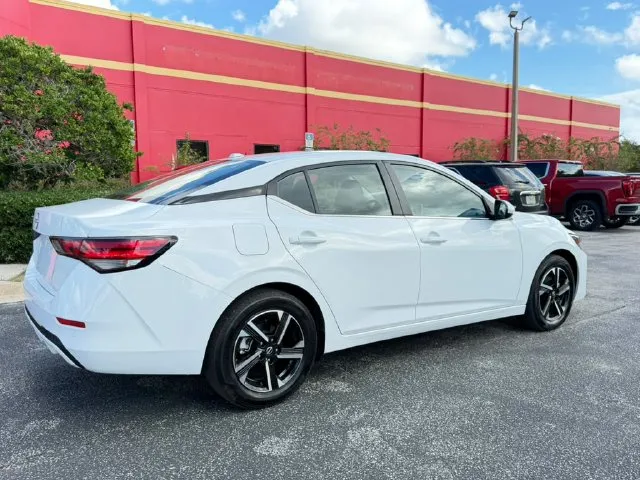 Nissan Sentra photo 6