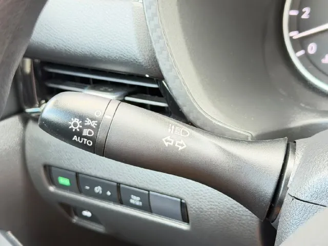 Nissan Sentra photo 17