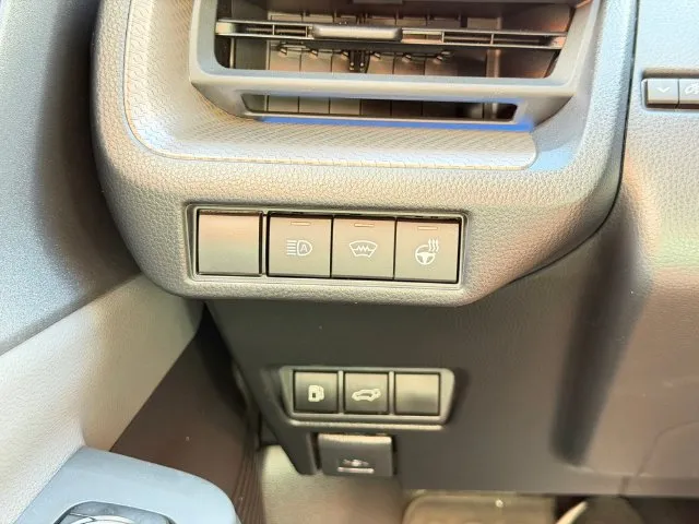 Toyota Prius photo 22