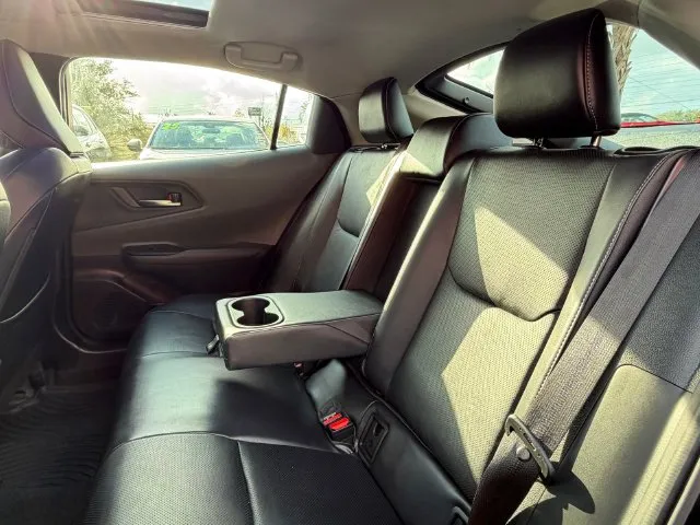 Toyota Prius photo 31